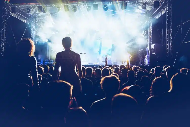 5 Tips to Fix Ringing in Ears After Rock Concert