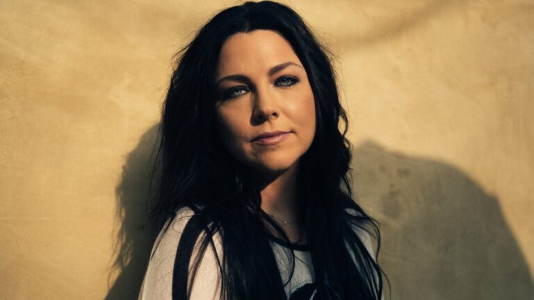 Amy Lee Names Her Top 10 Favorite Vocalists